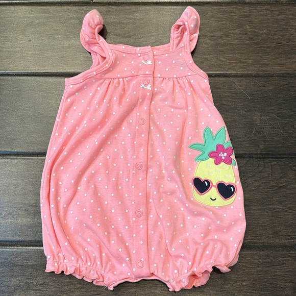 💜3/$15 Carter’s Baby Bundle - Picture 6 of 10